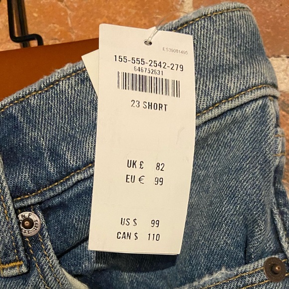 Abercrombie Ripped High Rise Mom Jeans - Picture 5 of 8